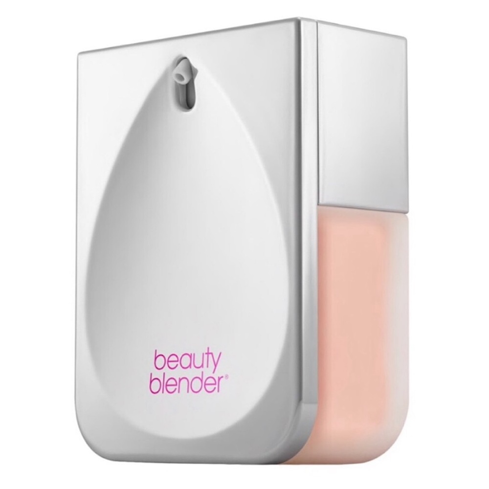 beautyblender Bounce Whip Long Wear Foundation in 1.20 C Light Fair, 30 ml